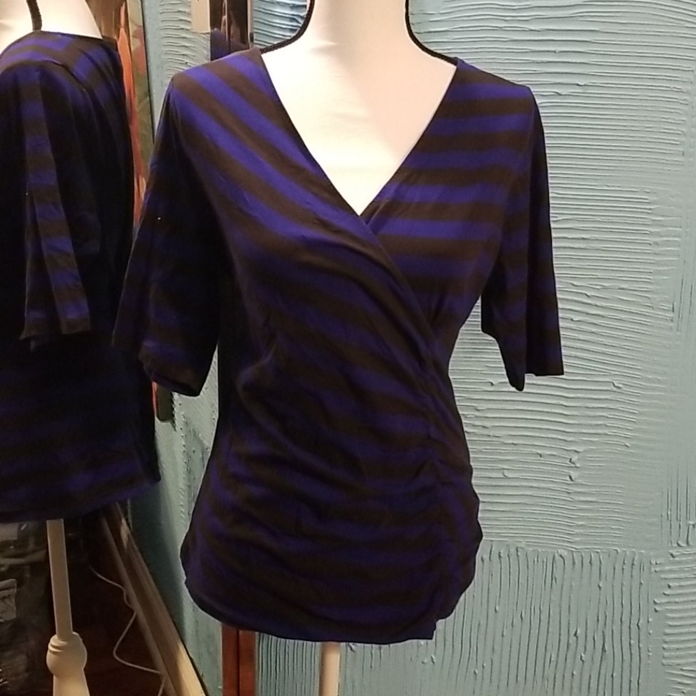 ANN TAYLOR wrap top